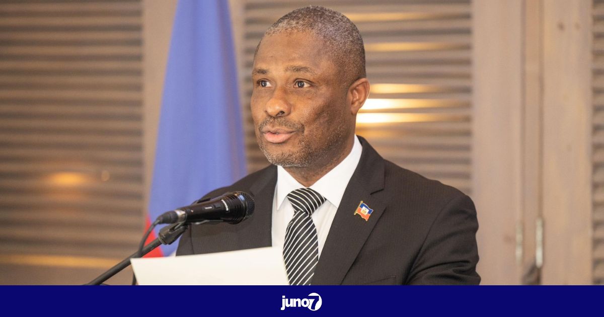 Le Ministre des Affaires Étrangères Jean-Victor Harvel Jean-Baptiste reçoit le corps diplomatique accrédité en Haïti